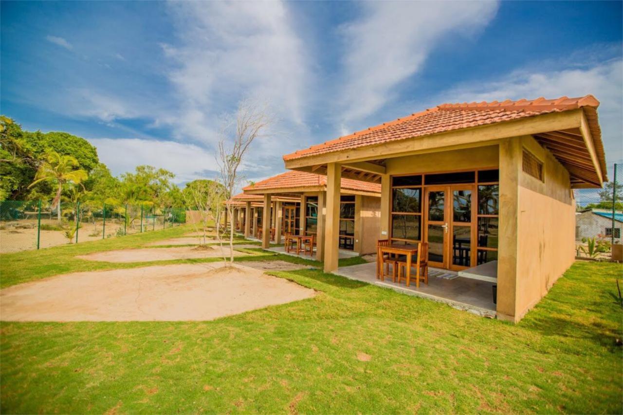 Nikara Nature Resort Arugam Bay Exterior photo