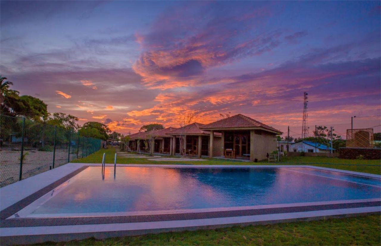 Nikara Nature Resort Arugam Bay Exterior photo